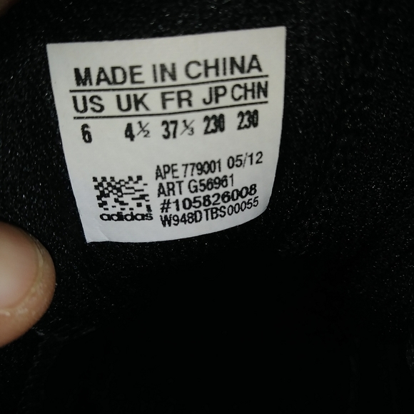 Adidas - Picture 3 of 6